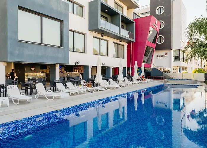 Royal Palace Hotel
